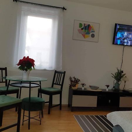 Relax Apartman Veresegyház Esterno foto