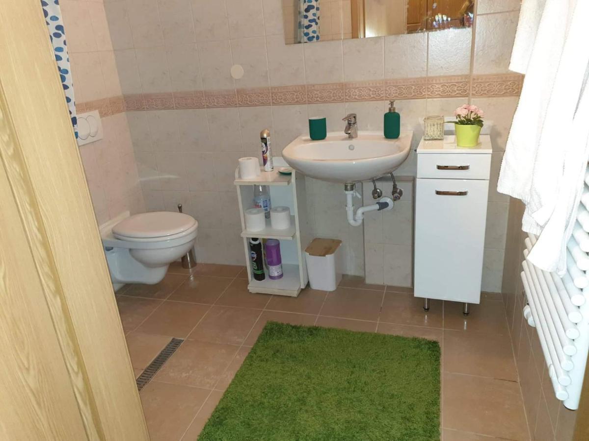 Relax Apartman Veresegyház Esterno foto